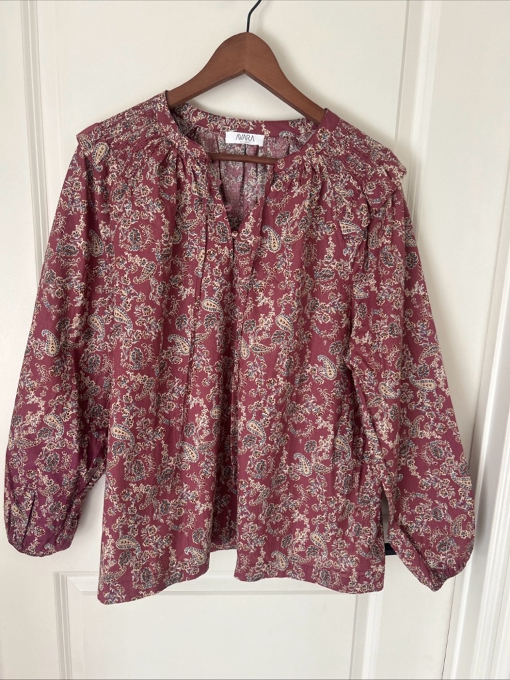 AVARA Top Women’s 2XL Blouse Purple Floral Paisley Boho Peasant Artsy Travel